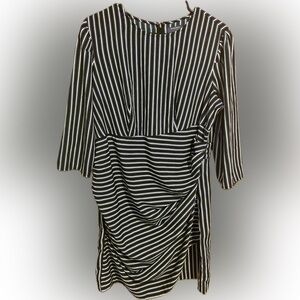 Madison Black and White Sheath Dress 3/4 Sleeve Crew Neck